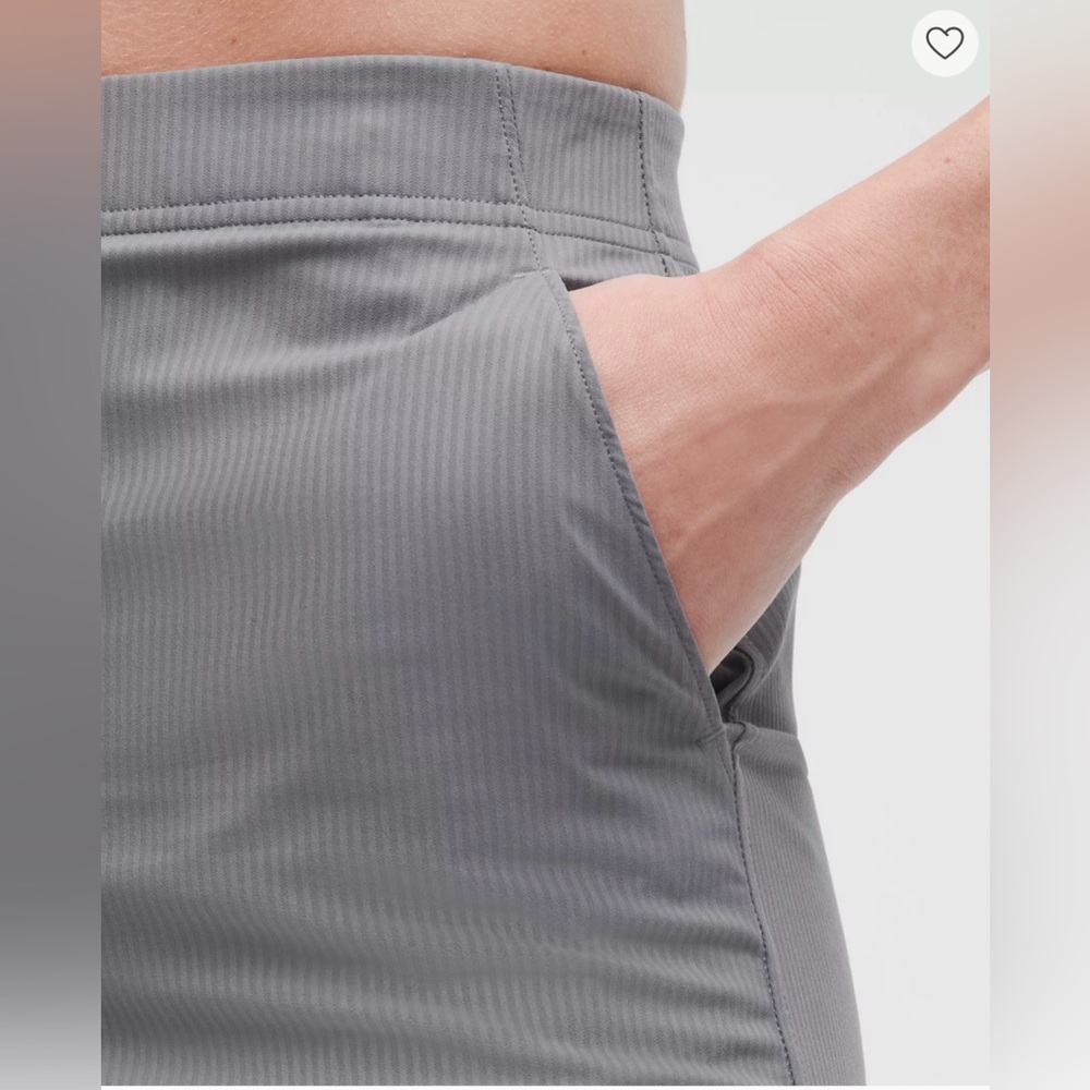 NWT Lululemon Dance Studio slim-fit HR Flared Pant, Solar Gray, XS - Picture 5 of 12